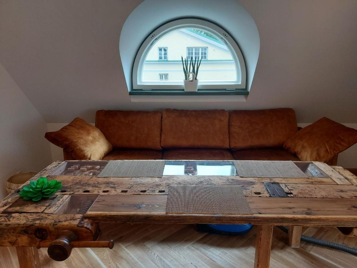 Modern History Apartment 塔林 外观 照片