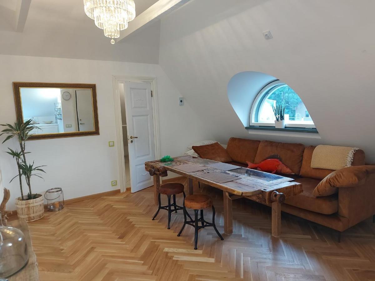 Modern History Apartment 塔林 外观 照片