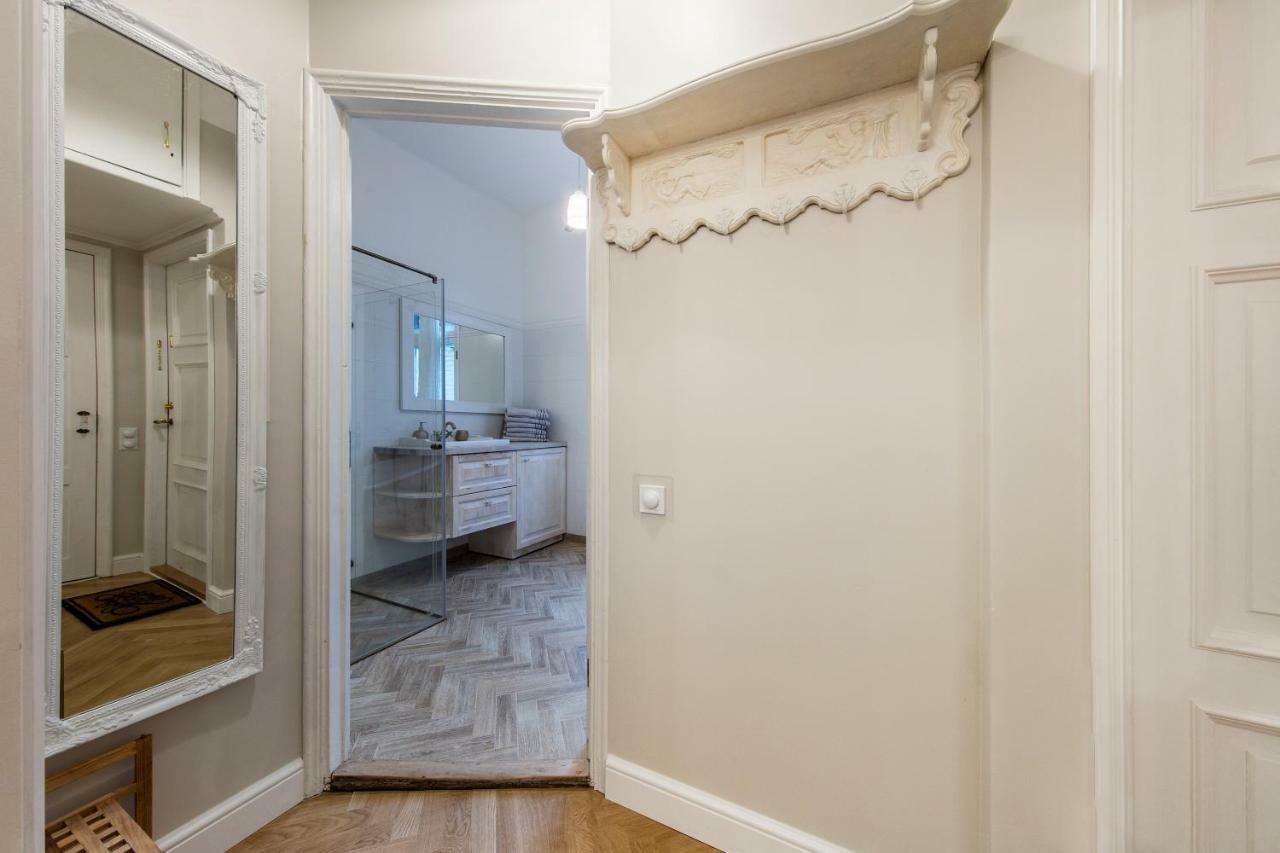 Modern History Apartment 塔林 外观 照片